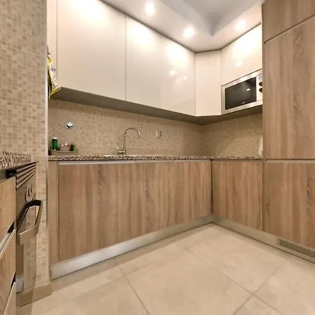 Elite 6d Apartment *
